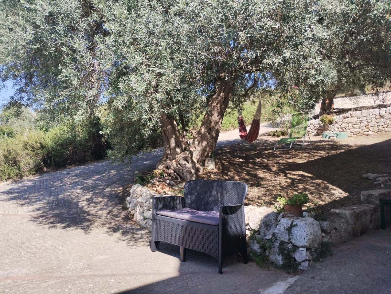 Ronnavona Casa Vacanze B&B 嘉拉蒙提·古非 外观 照片