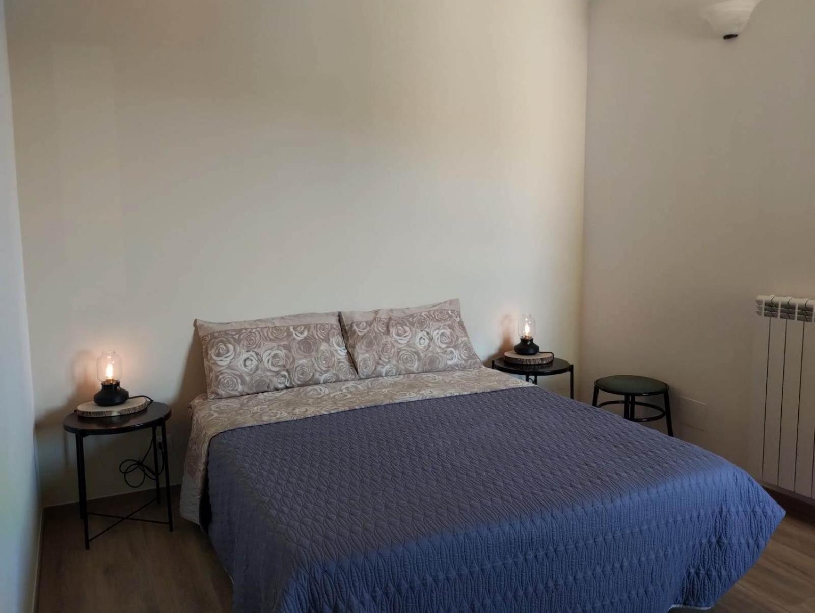Ronnavona Casa Vacanze B&B 嘉拉蒙提·古非 外观 照片
